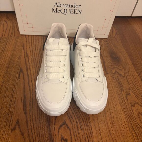 Alexander McQueen Court Trainer in White/Black Size 39 - Picture 3 of 7